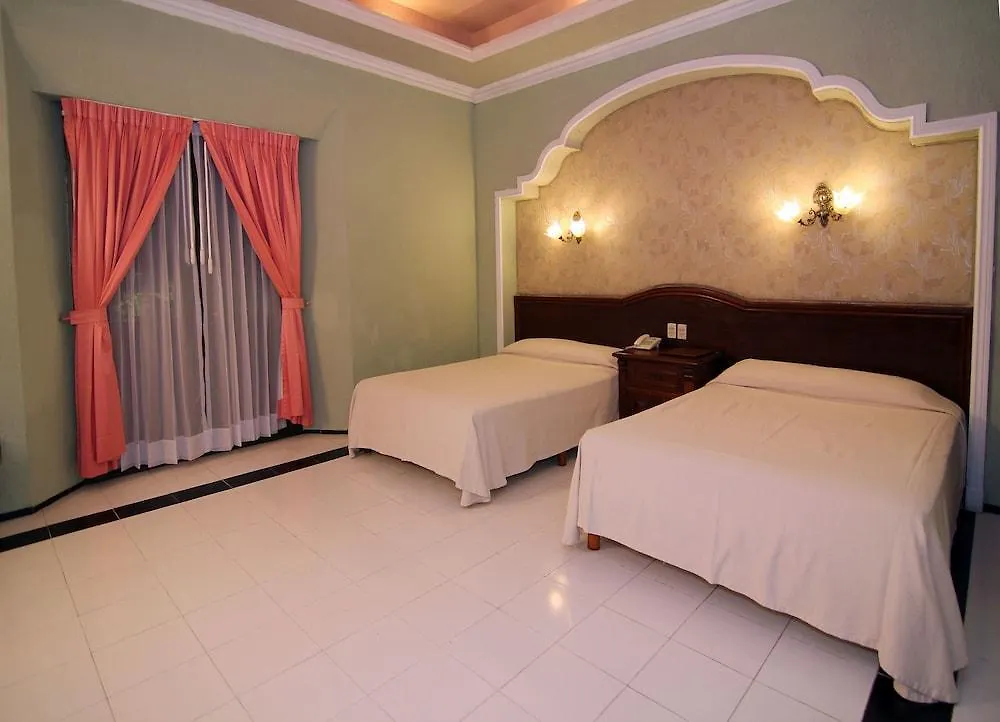 Hotel Caribe Merida Yucatan 4*,
